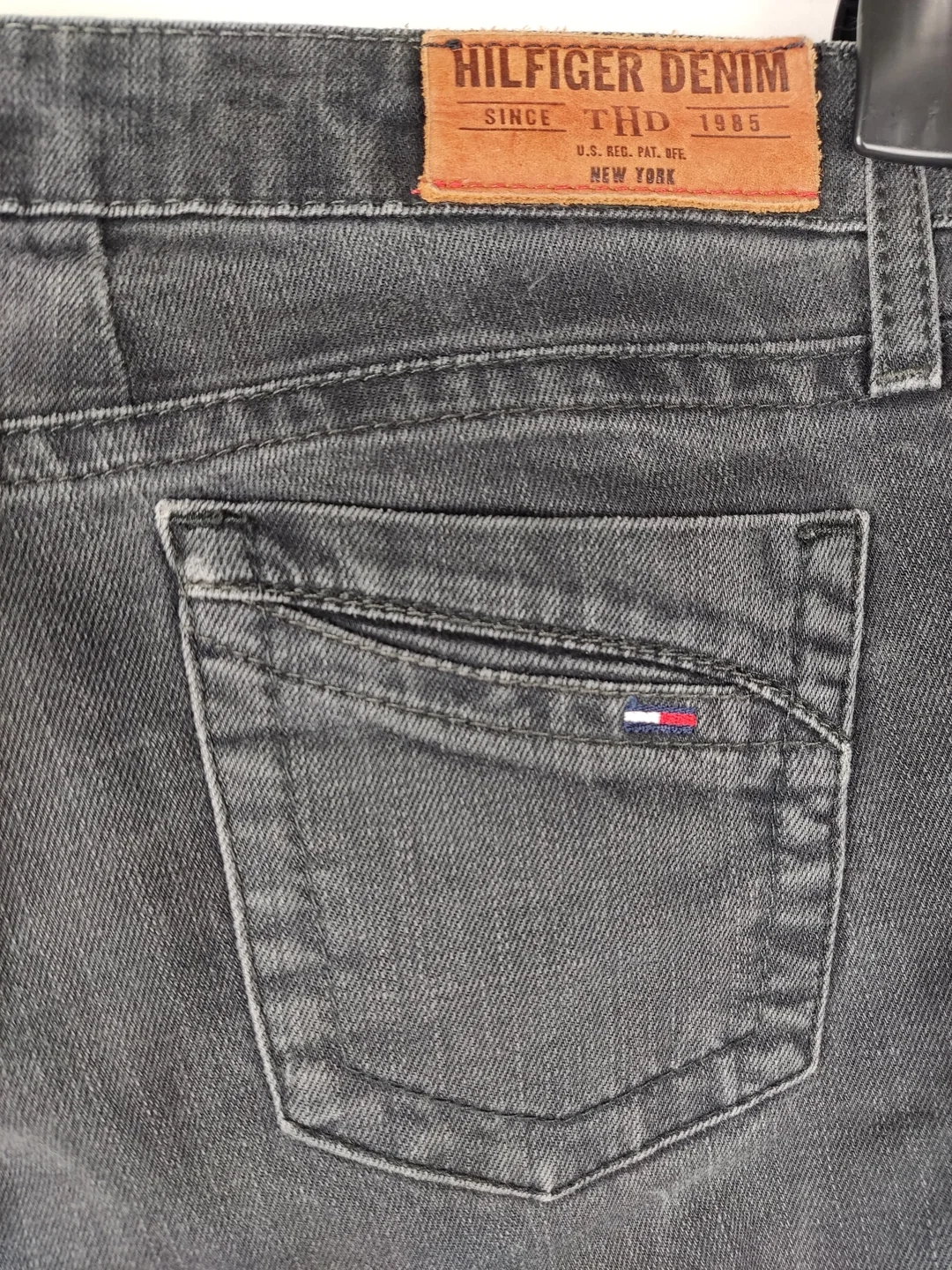 Jeans "Hilfinger Denim", lang und Stretch, dunkelgrau mit Taschen, Größe W29 | L34 – Bild 3