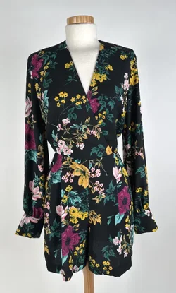 Guess- Damen-Jumpsuit - Gr. 40 - Bild 1