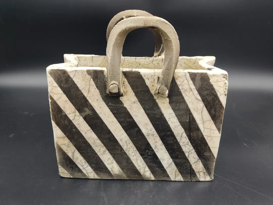 Pflanztopf/Blumentopf im Handtaschen-Design  - Bild 4