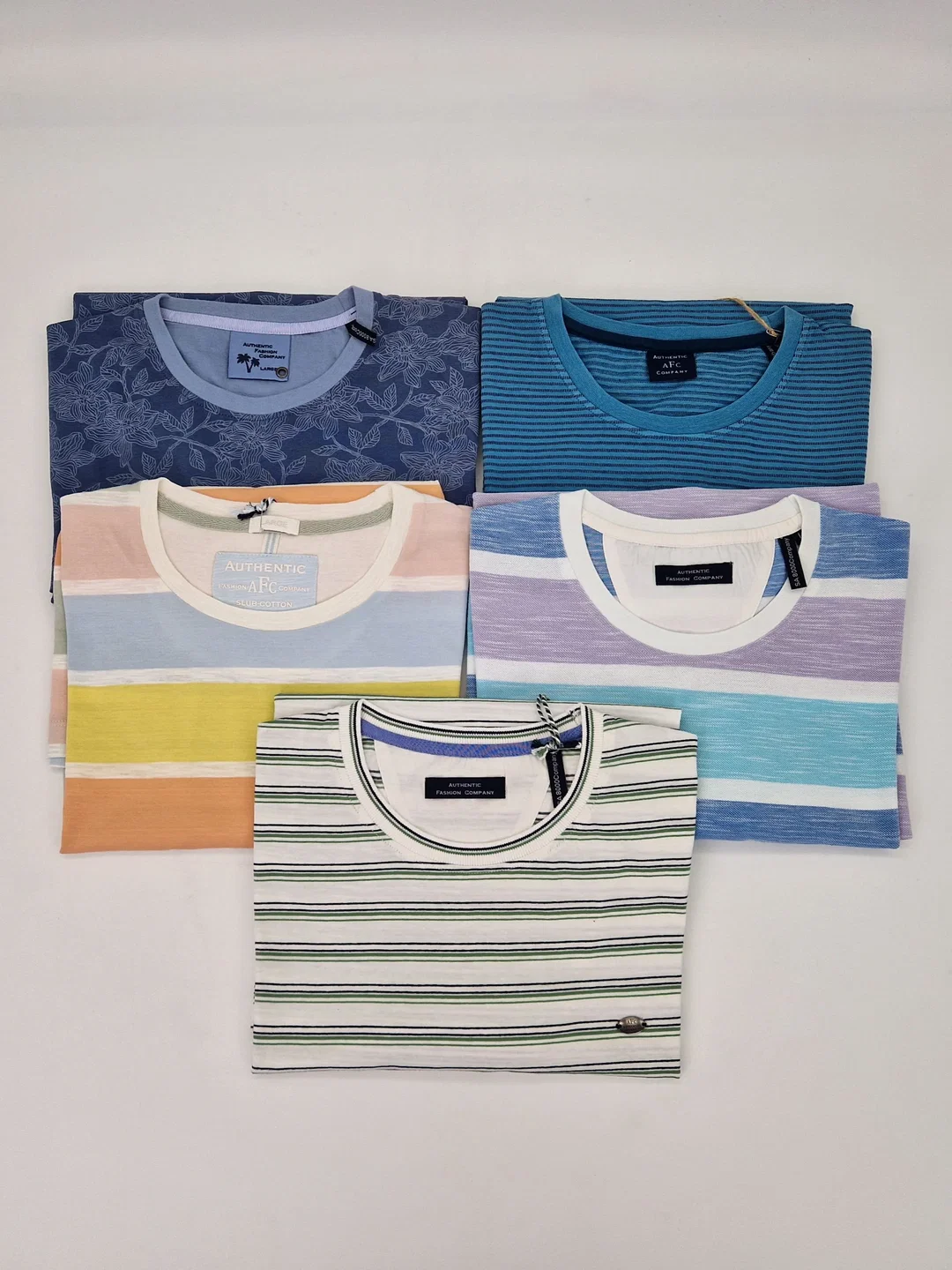 Herren T-Shirts Basic 4 - 5er Pack - Größe L - Bild 1