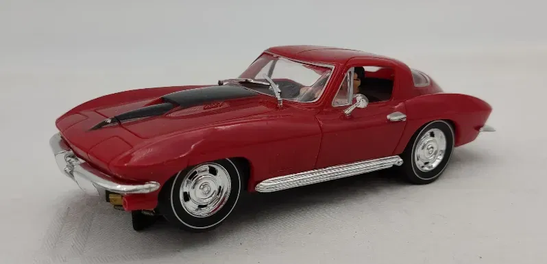 Carrera Evolution - Modellauto Corvette Sting Ray 427 - Bild 1