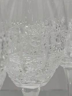Kristall-Weingläser 4er-Set mit Schliffmuster | Tschechischer Vintage-Schatz – Vorschau 8