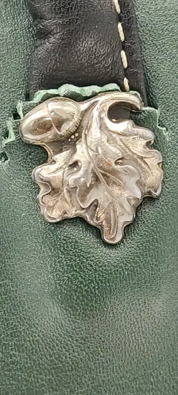 Klaus Hladik Ledertasche aus Salzburg - Elegante Trachten-Lederhandtasche  – Hochwertiges Accessoire für stilvolle Damen - Bild 6