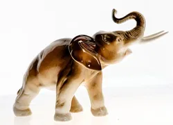 Royal Dux Bohemia Porzellan-Elefant – Exquisite Sammlerfigur - Bild 4