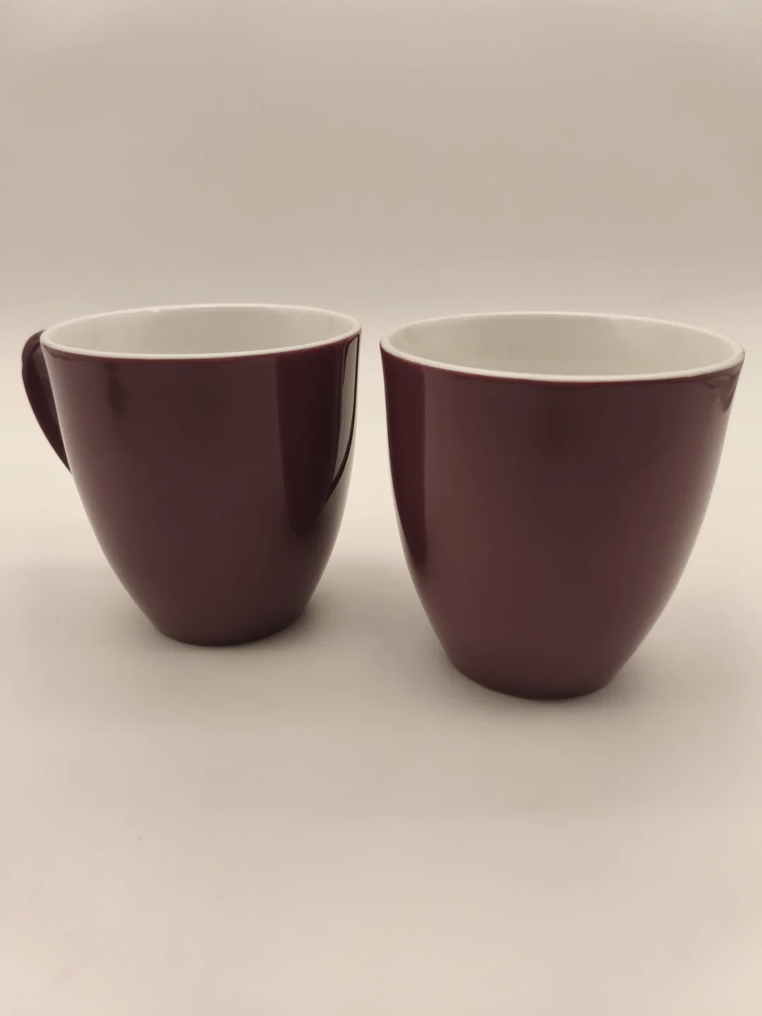 2 große Kaffeehäferl, aubergine, TCM – Bild 2