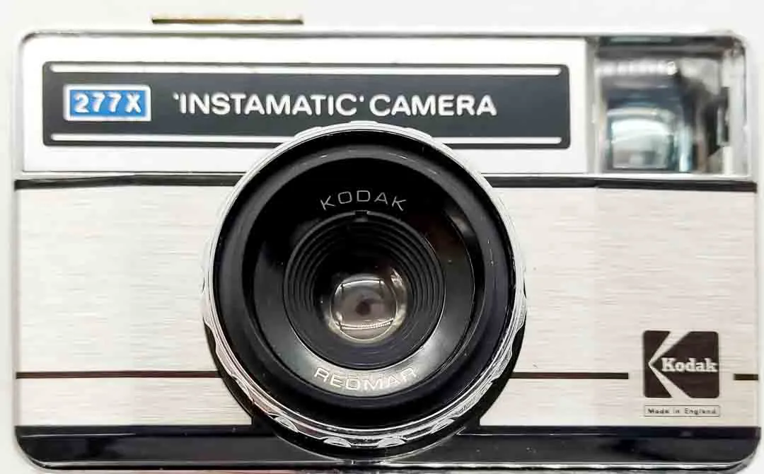 Kodak "Instamatic" Camera/Kamera 277X mit Tasche – Bild 4