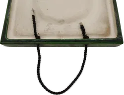 Wandrelief Bildplatte/Kachel (Virsichigkeit) grün/schwarz Fa. Sommerhuber Steyr mit Trageband - Bild 4