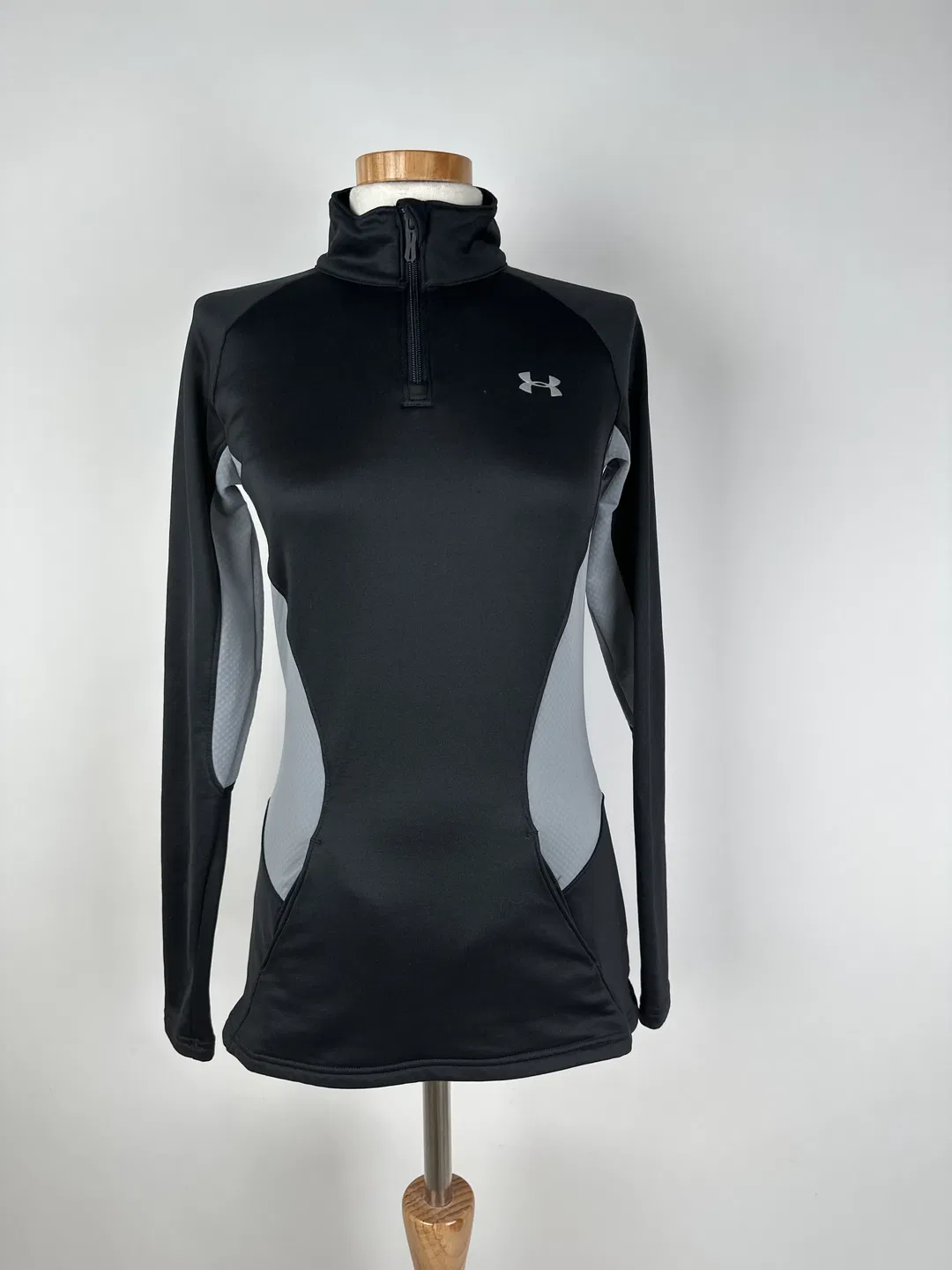 Under Armour - Damentop Gr. S/M - Bild 4