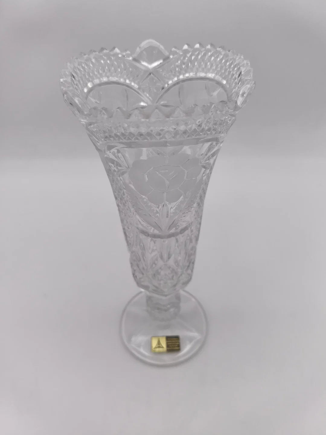 Edle Bleikristall Fußvase von Annahütte, Vintage Kristallvase mit Rosen-Dekor, 28 cm hoch – Bild 1