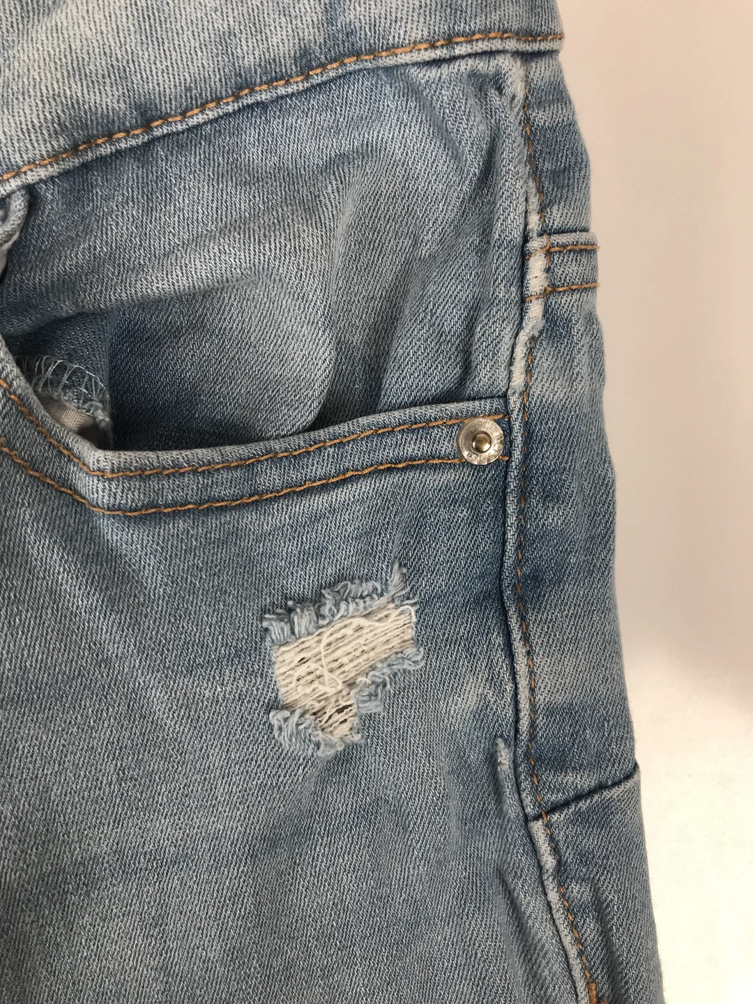 Bershka Denim Low Rise Push Up Damen Used Look Jeans Gr. 40, W28/L27 – Bild 5