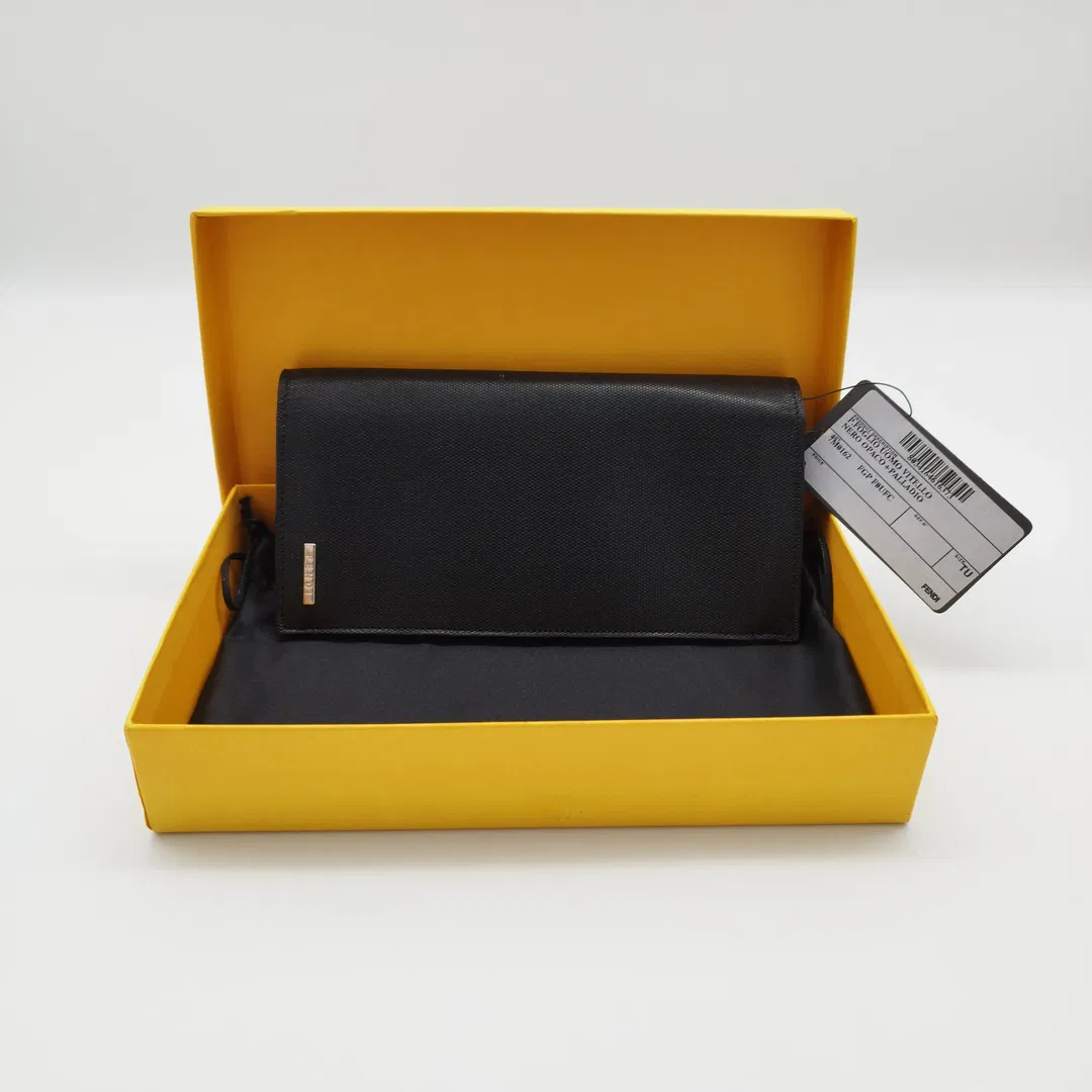 Fendi Geldtasche inkl. Stoff-Täschchen mit Etikett - Bild 4