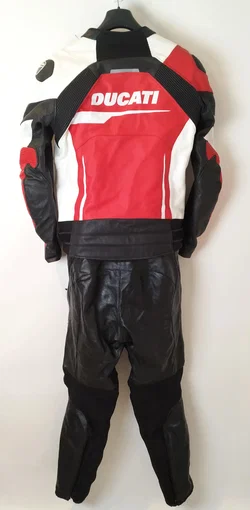 Motorradkombi Leder Ducati / Alpinestars | Erprobter Begleiter - Bild 2
