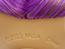 Modepuppe Rainbow High Lila Yamamoto aus der Serie 4 - Bild 4