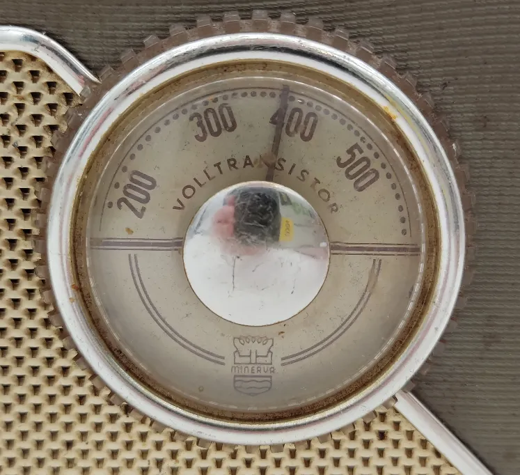 Vintage Radio Minerva Volltransistor – Bild 4