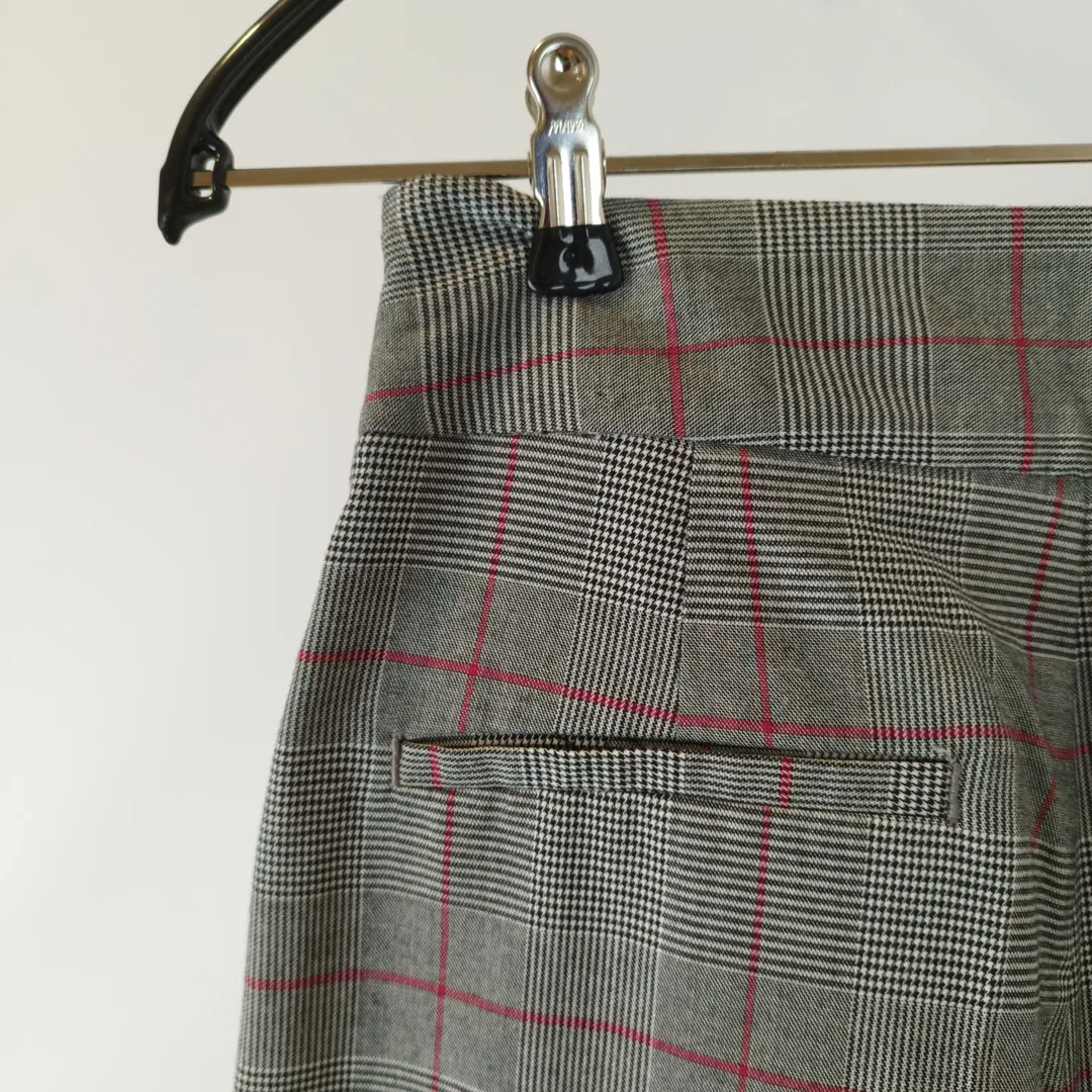 Bemusterte Zara Basic Hosen - Gr. XS - Mischfaser – Bild 4