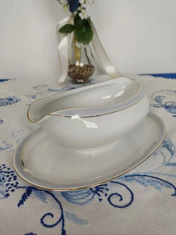 Porzellan-Sauciere KPM Krister mit Goldrand | Vintage-Schatz – Vorschau 8
