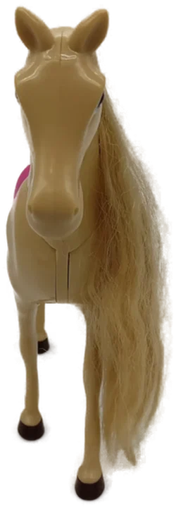 Puppe mit Pferd 