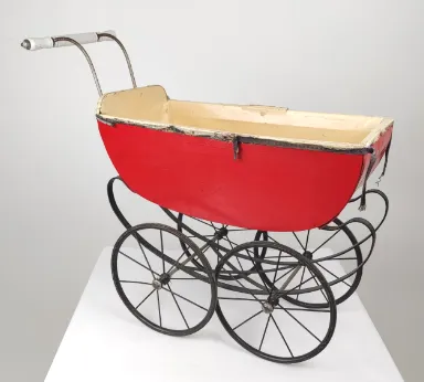 Sammlerstück! - Historischer Puppenwagen um 1900, stark restaurierungsbedürftig - Bild 1