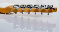 Golden Ton E‑Gitarre Strat‑Style mit Ritter Gigbag - Bild 6