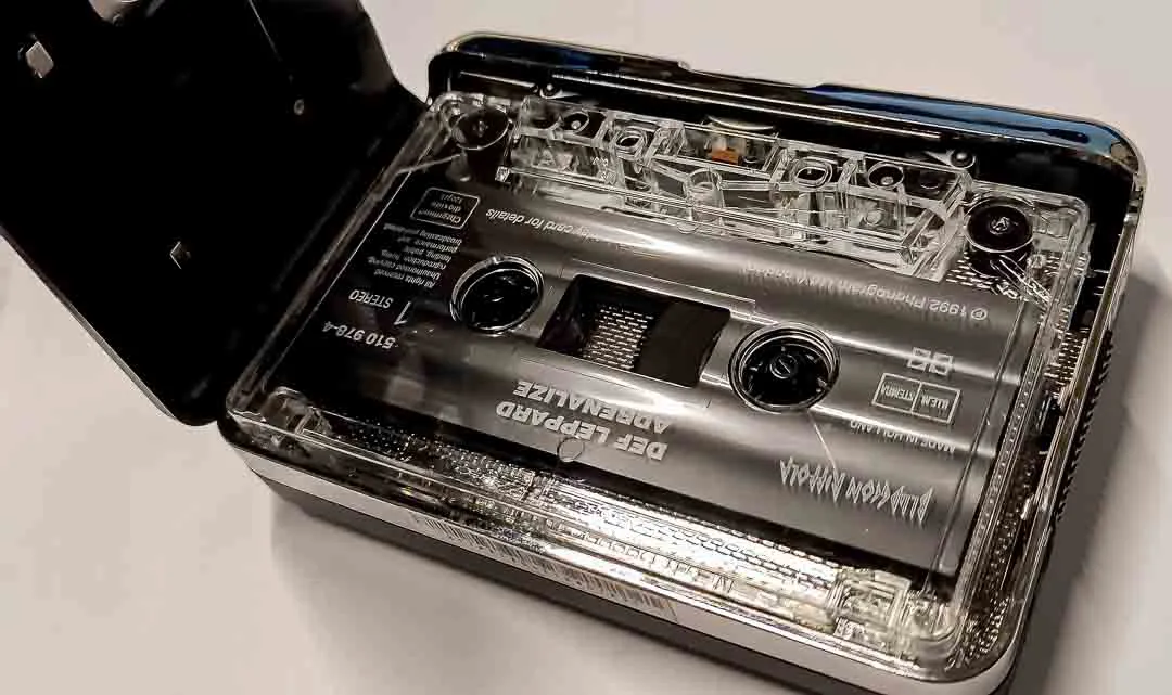 ION Tape Express Kassetten-zu-MP3-Konverter mit Originalverpackung – Bild 2
