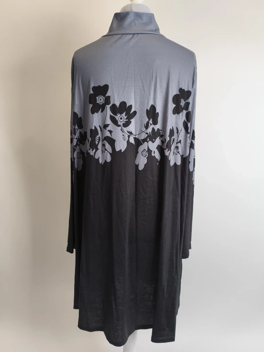 Damenkleid Gr. 3XL – Bild 3