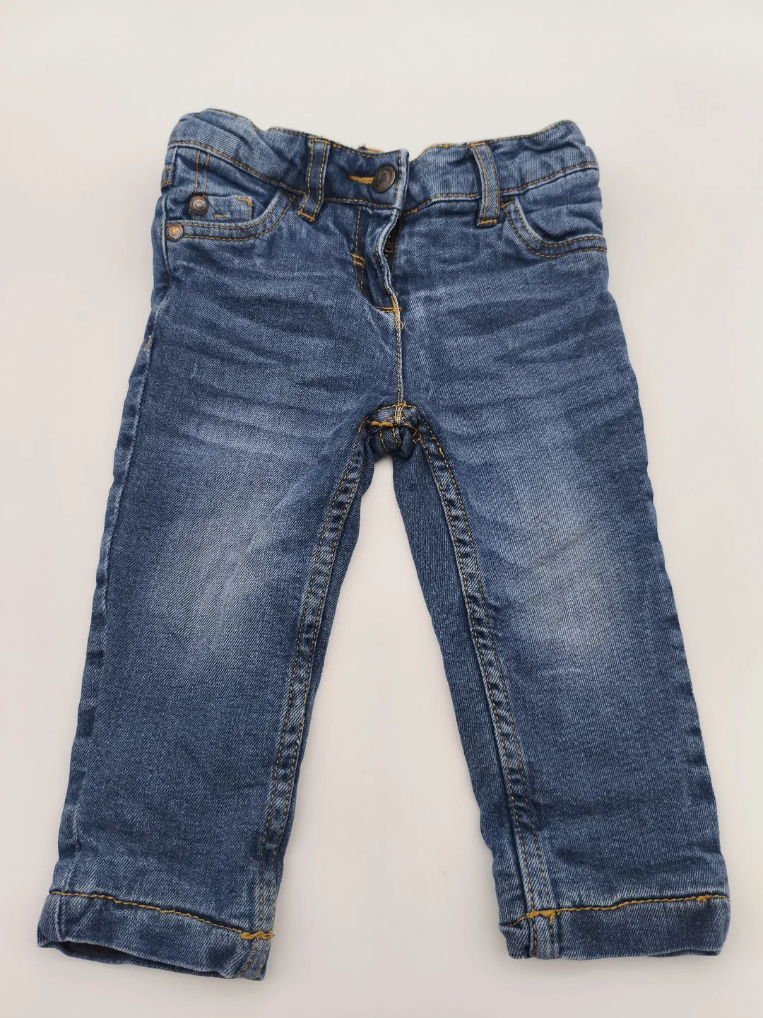 6 tlg. Bekleidungsset, Junge, Gr. 86/92, 3x Hosen, 3x langarm Shirt – Bild 11
