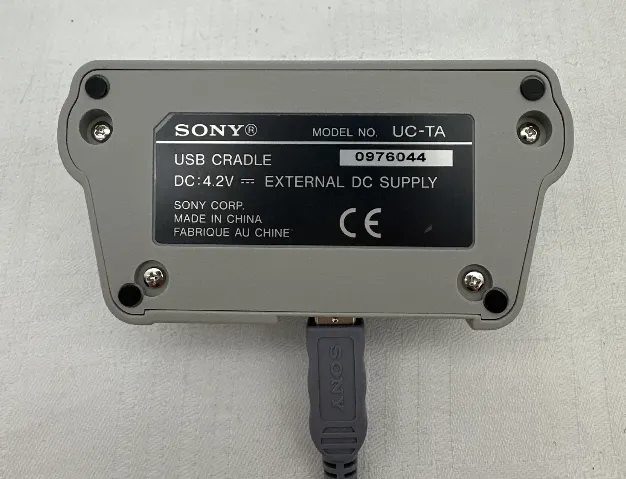 Sony Cyber-shot DSC-T1 Digitalkamera mit original Unterwassergehäuse und Zubehör – Bild 10