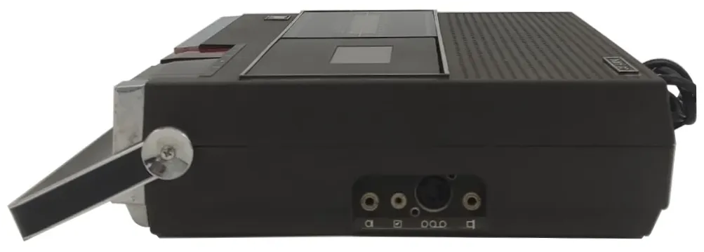 Blaupunkt Bari CR 7652030 Retro Kofferradio mit Kassettenrekorder- und Radiofunktion – Bild 4