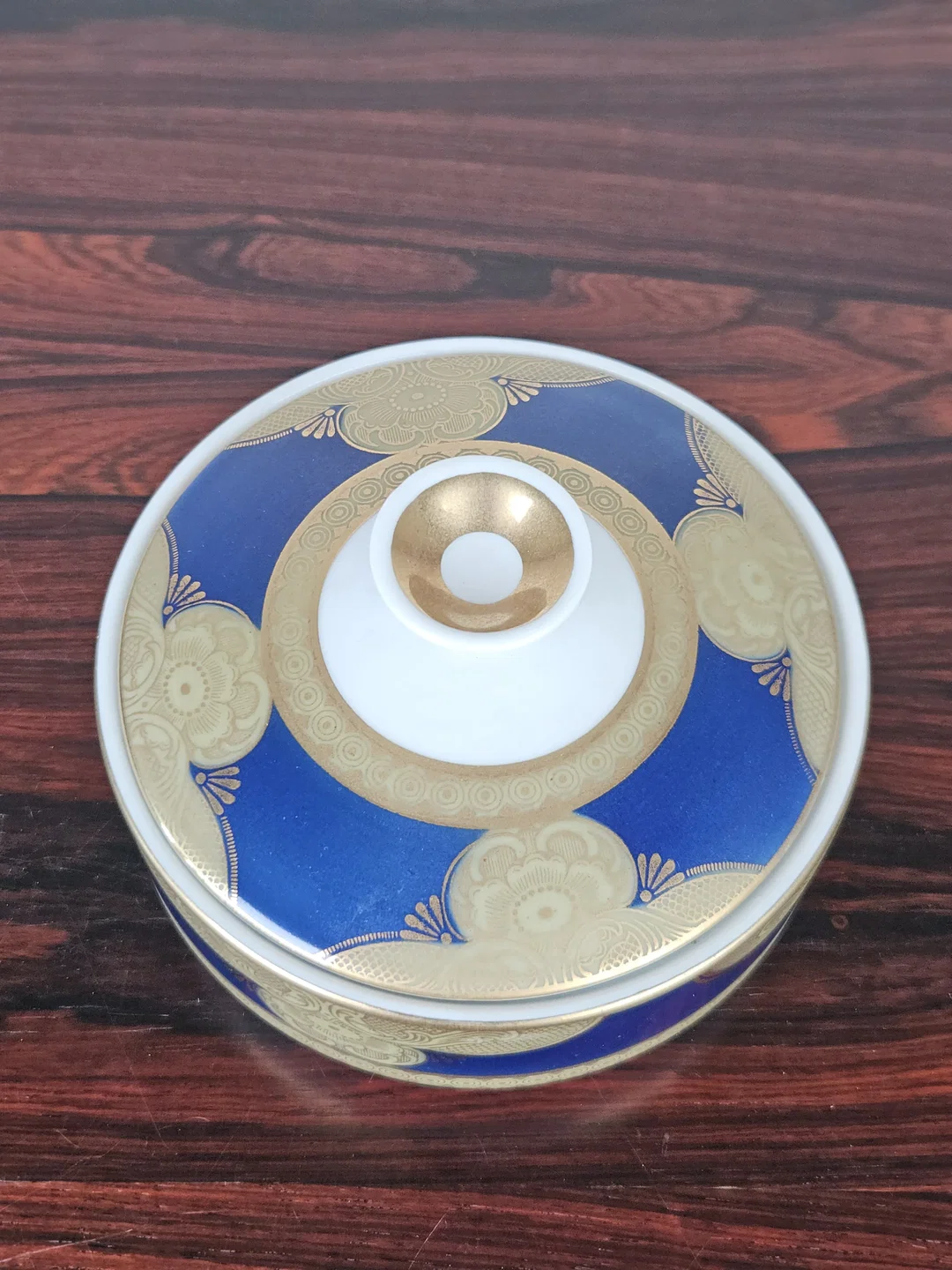  Winterling Konfekt-Dose aus Porzellan mit Deckel  – Bild 2