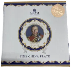 Neuwertiger Sammelteller King Charles (11,5 cm) in Originalverpackung - Bild 1