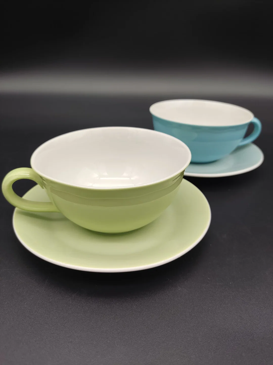 Lilien Porzellan - 2x Kaffeetassen mit Unterteller – Bild 2