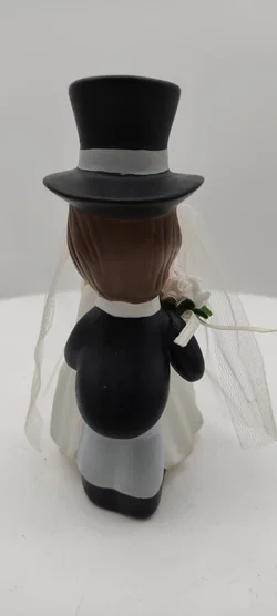 Keramik Hochzeitstortenfiguren 'Küssende Brautpaar' | Mit Schönheitsfehler - Bild 6