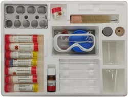 KOSMOS Chemie Basic Experimentierkasten mit 110 Experimenten – Vorschau 3