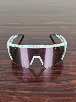 Sportbrille von Naked 