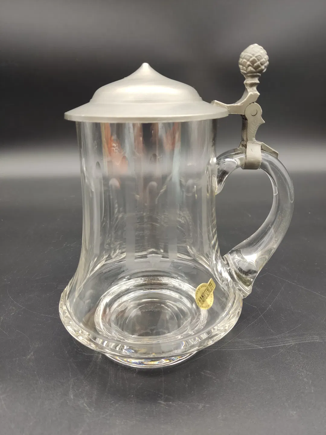 Fürsten Seidel Kristall-Bierkrug mit Messingdeckel - Bild 4