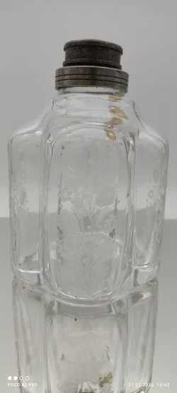 Handgefertigte Glasflasche Transparent | Blumen-Schliff - Bild 2