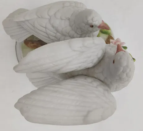 Towle Fine Porcelain Turteltauben Spieluhr Porzellan / Keramik – Bild 5