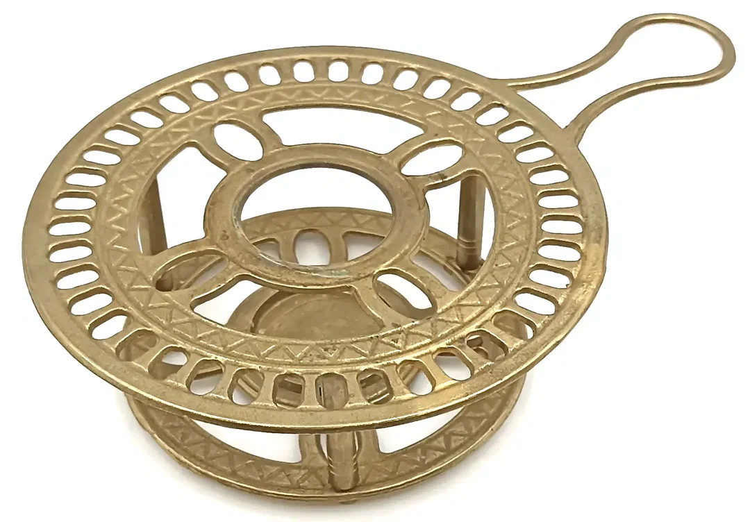 Stövchen aus Messing - Bild 1