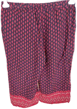 Hose, Dreiviertel mit Gummizugbund und Gürtel, schwarz/rot gemustert mit Taschen, Größe L (geschätzt) - Bild 1