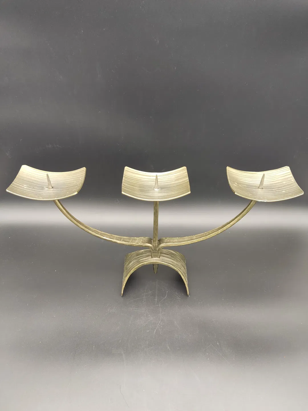 Edler Metall-Kerzenständer für 3 Kerzen - Bild 1