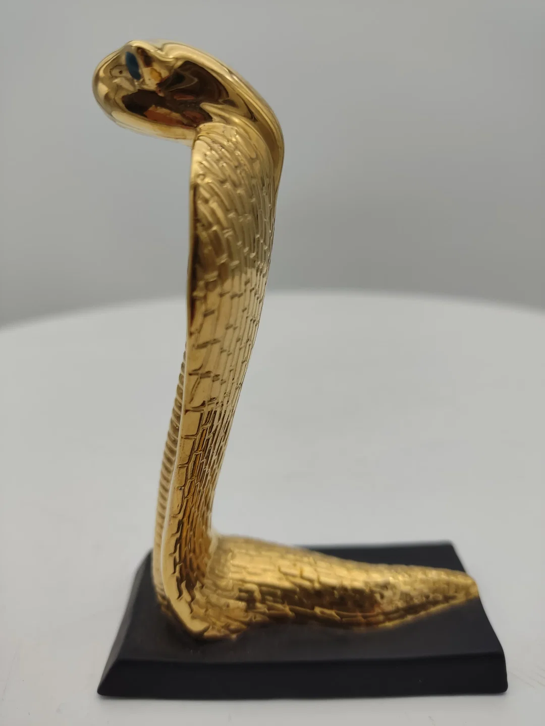 Goldene Cobra Porzellan & Zertifikat von Franklin Mint | Limitierte Rarität – Bild 4
