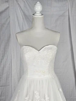 Hochzeitskleid - 14 - Atelier Irvalda (Wien) - Gr. M - Bild 5