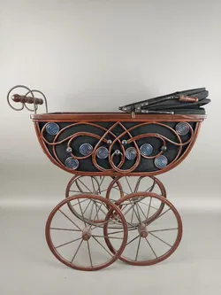 Antiker Puppenwagen - groß - Bild 2