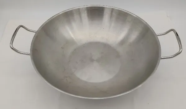 Fissler Wokpfanne mit Dämpfeinsatz 36cm – Bild 4