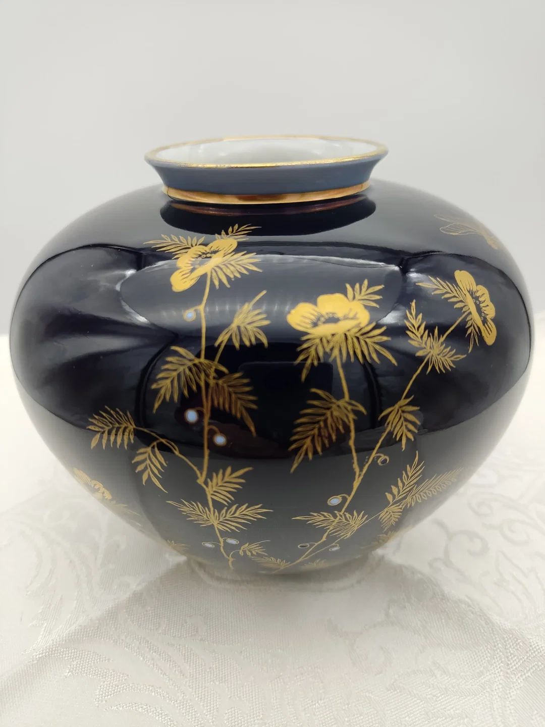 Vase Weimar Porzellan,  Echt Kobalt mit Golddekor | Zeitloser Klassiker - Bild 1
