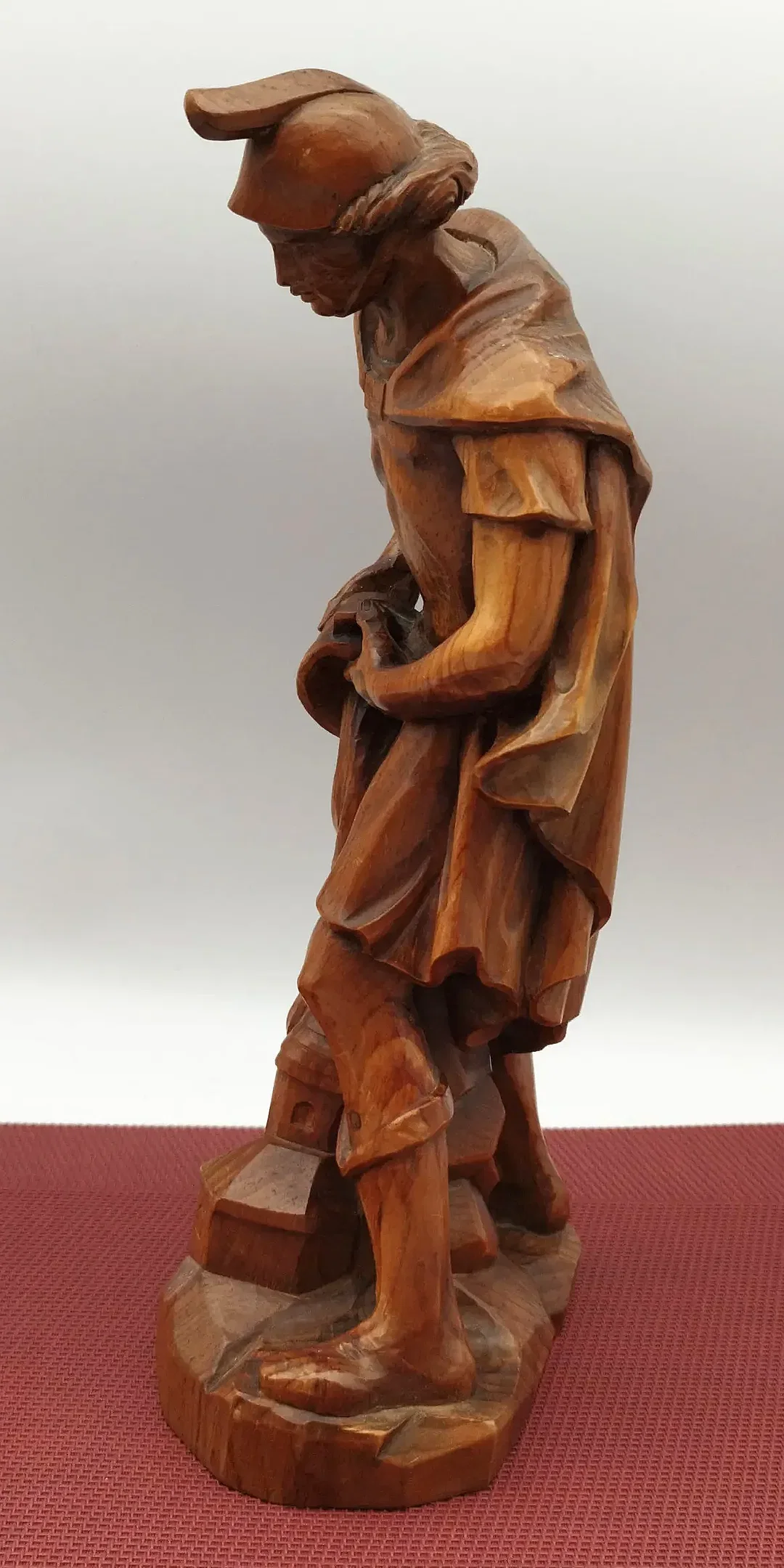 Geschnitzte Holzfigur Hl. Florian | Liebevoll Erhalten – Bild 4