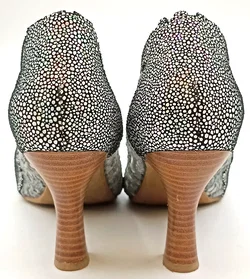Laura Vita France Damen Peeptoes Pumps Blumendetails  silver/schwarz – Vorschau 3