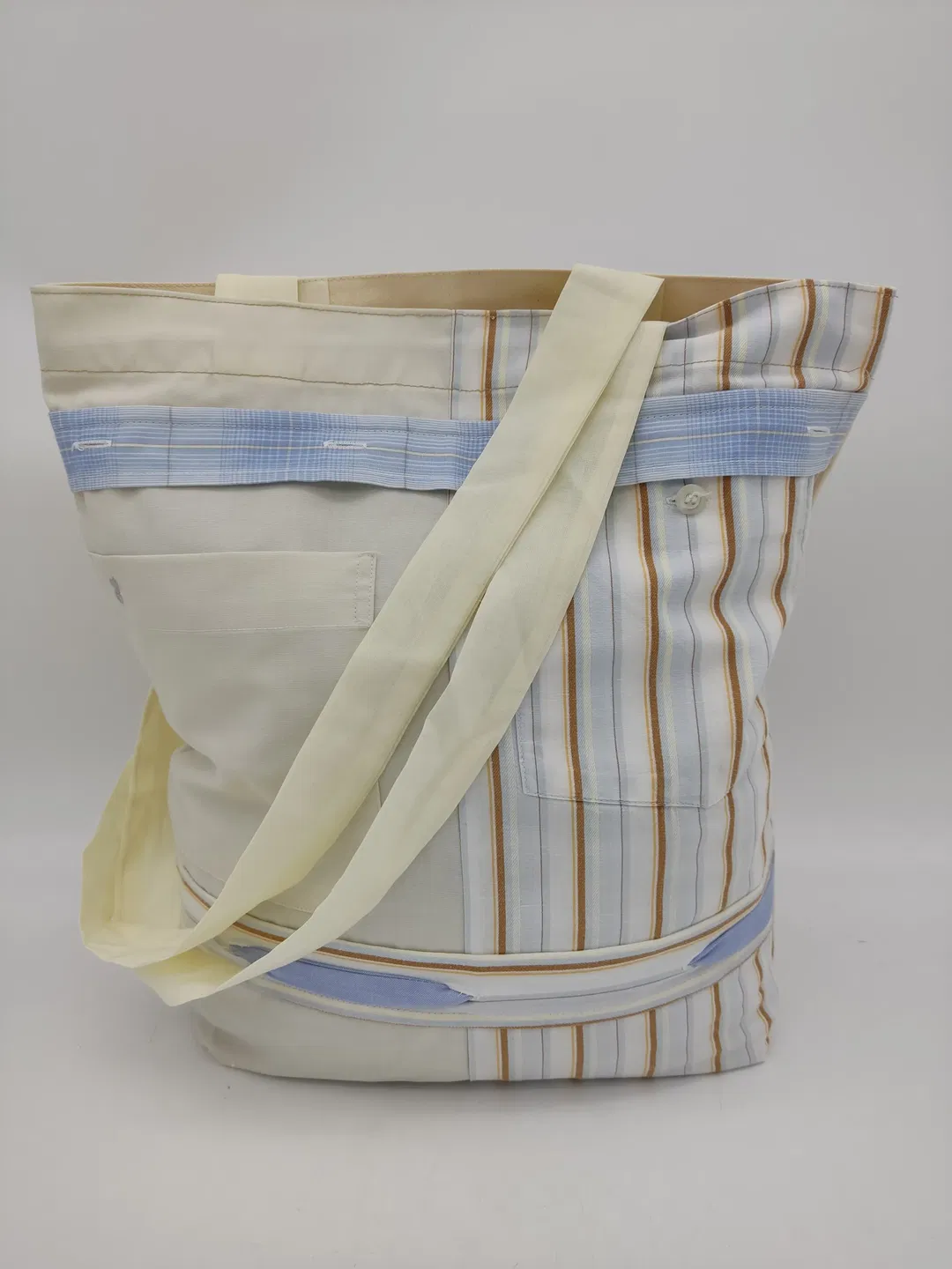 Tragtasche Stoff mehrfarbig + Henkel - Bild 1