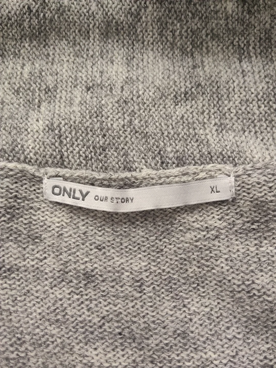 ONLY Damenweste Grau | Zeitloser Herbst-Look – Bild 4