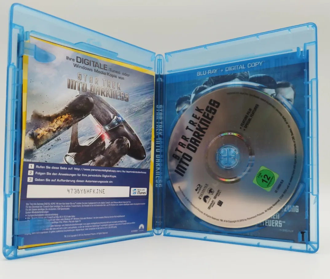 STAR TREK "Into Darkness" - Blu RaY Disc / FSK 12 – Bild 2